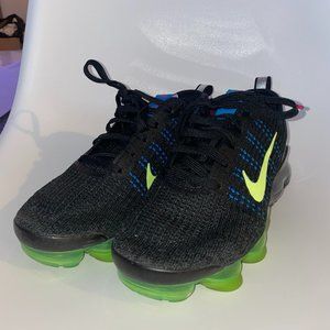 Nike Air VaporMax Flyknit 3 Black size 8W